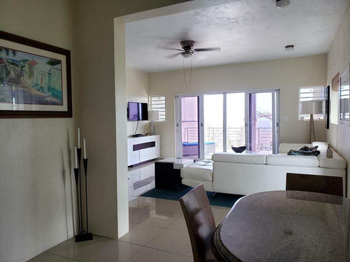 Villa Indigo Sunny 1Br Apartment In Private Gated Estate ชาร์ลอตต์อะมาลี ภายนอก รูปภาพ