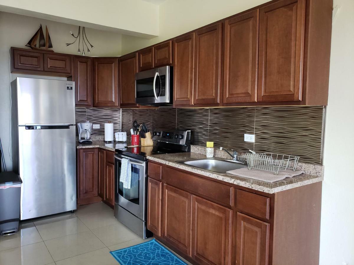 Villa Indigo Sunny 1Br Apartment In Private Gated Estate ชาร์ลอตต์อะมาลี ภายนอก รูปภาพ